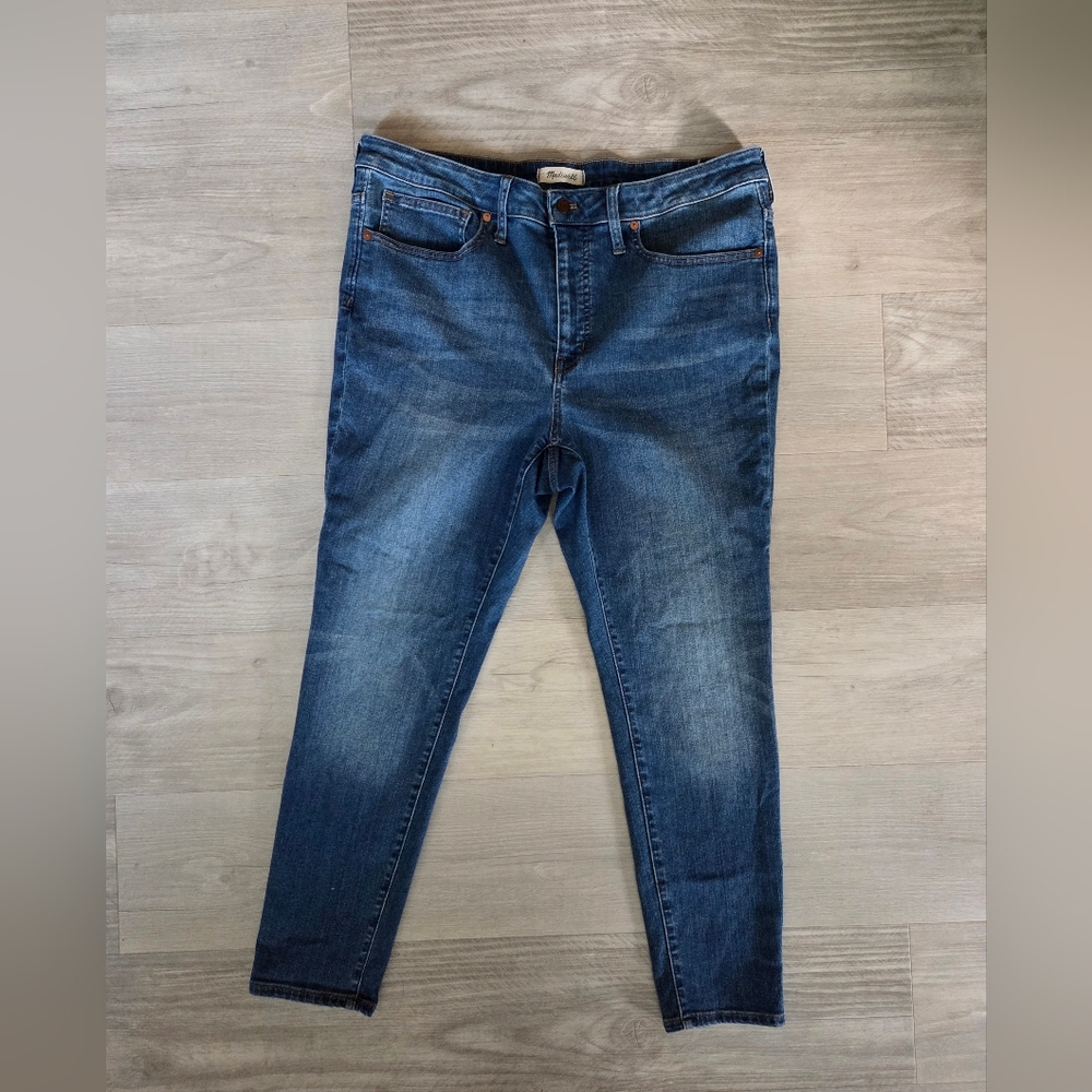 Madewell 9" Mid-Rise Skinny Jeans - Picture 2 of 10